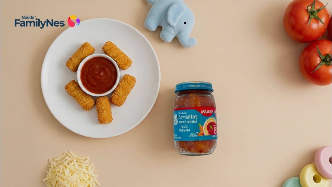 Kushiages de queso en dip marinara